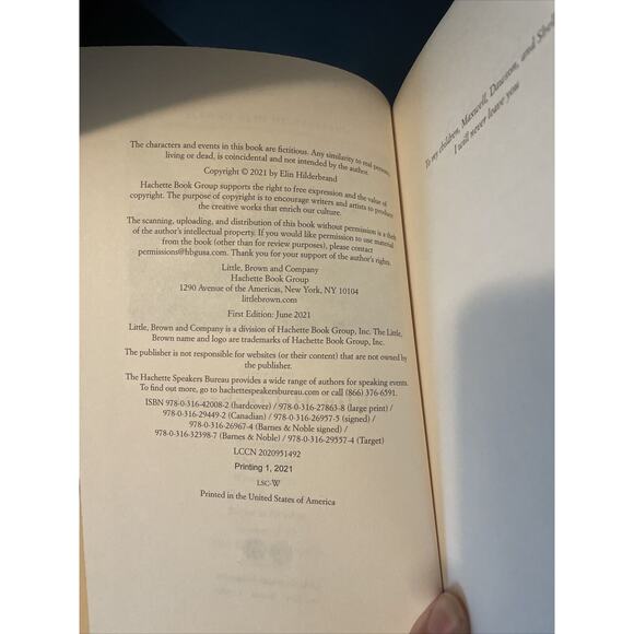 Golden Girl by Elin Hilderbrand (2021, Hardcover) First Edition Brand New - Picture 6 of 6